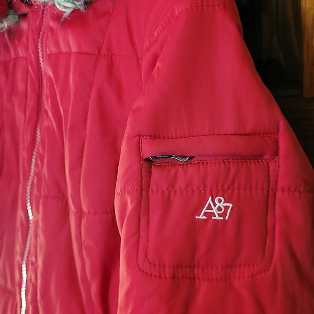 Aeropostale Juniors red medium winter puffer coat - Picture 5 of 11